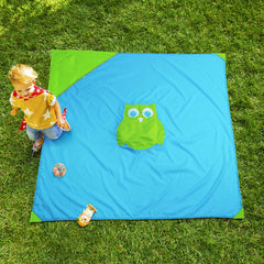 Munchkin Brica Go Play nylon fabric is durable and machine washable