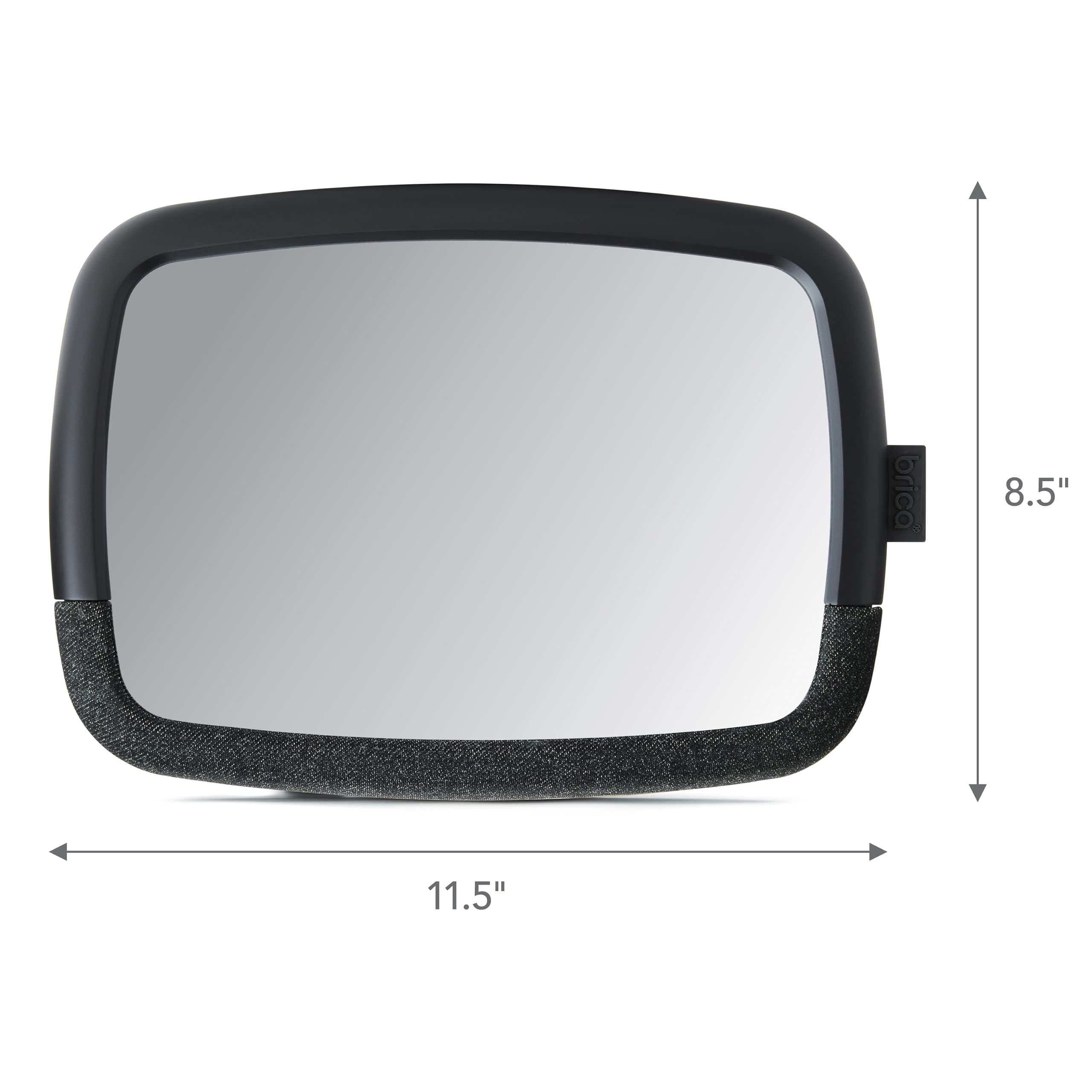 Munchkin Pivot 360 rotates to the perfect angle for quick checks during drives.