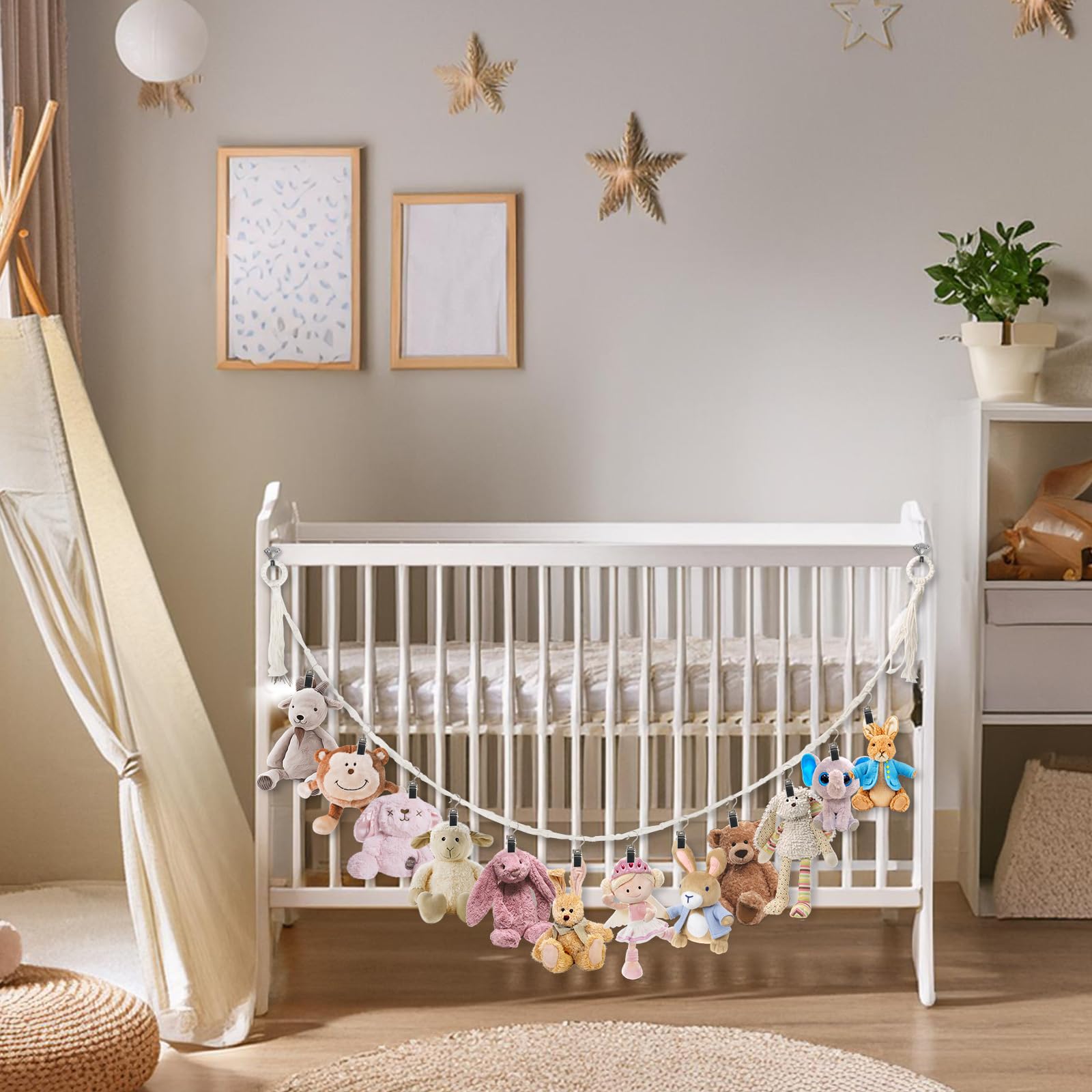 Munzong beige-white stuffed animal display net for tidy storage and display.