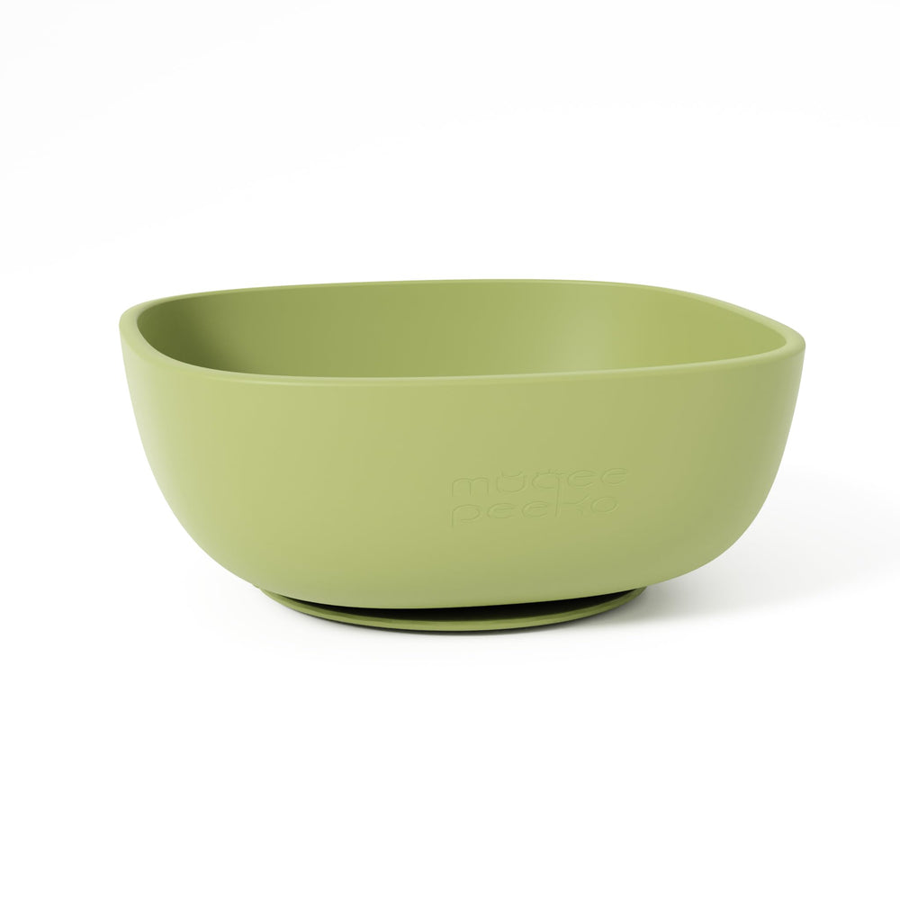 Muqee Peeko baby bowl with suction base in pea pod green for mess-free feeding
