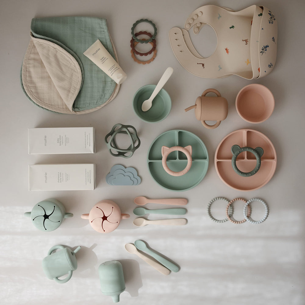 Non-toxic, BPA-free silicone ensures worry-free daily use.