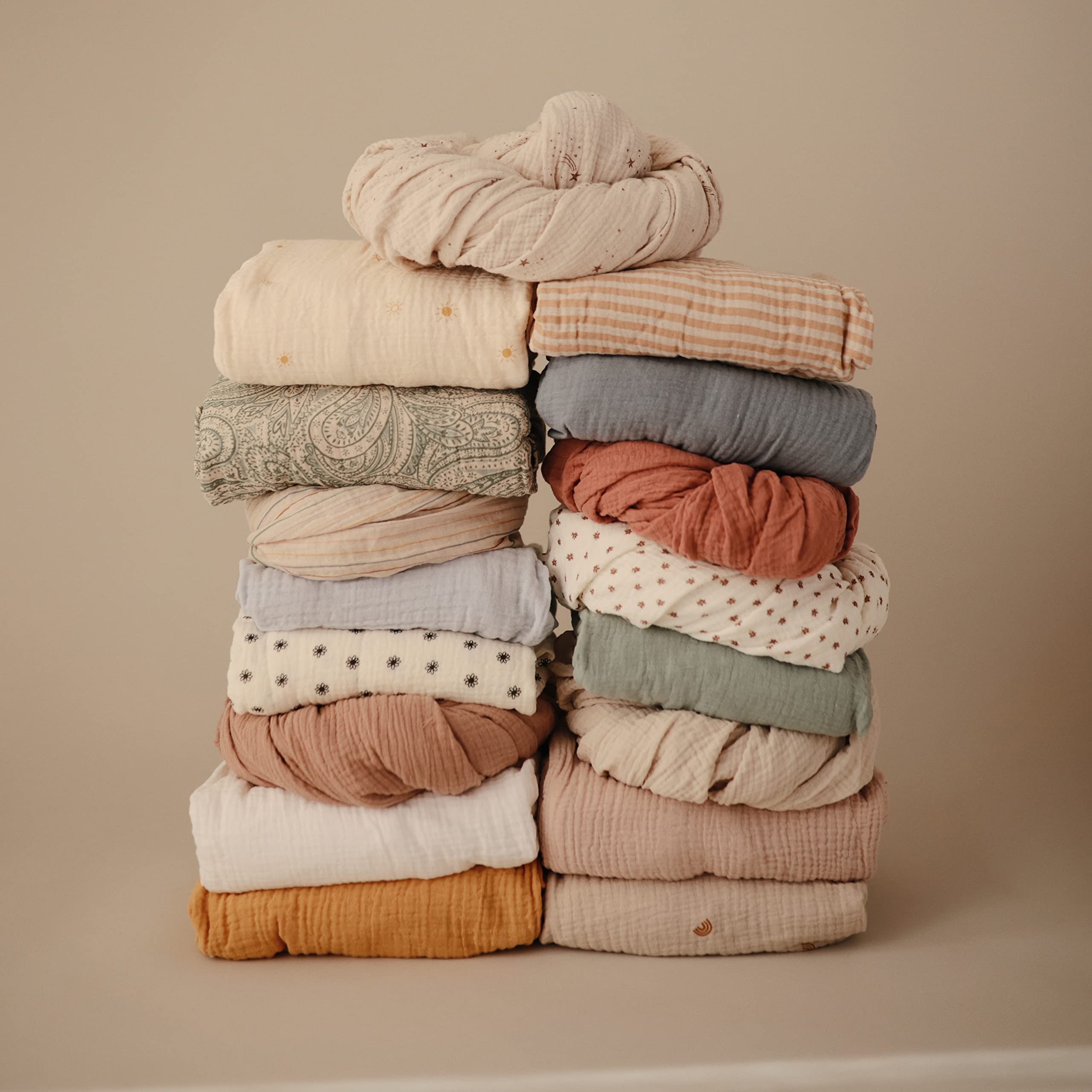 Mushie care directions illustrate easy machine-wash and air-dry workflow
