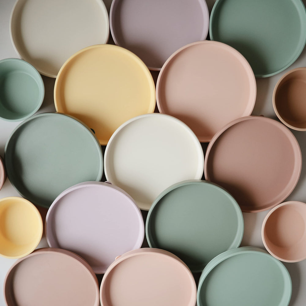 Mushie Classic Silicone Suction Plate stone safe material close-up.