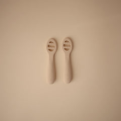 Mushie spoon with sensory dots for teething gums and calming touch