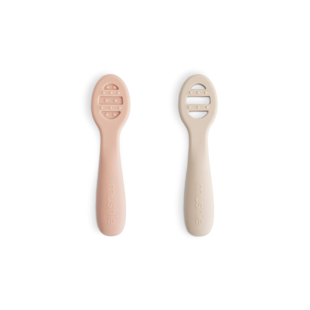 Mushie first feeding spoon Stage 1 solid surface ideal for thin purees