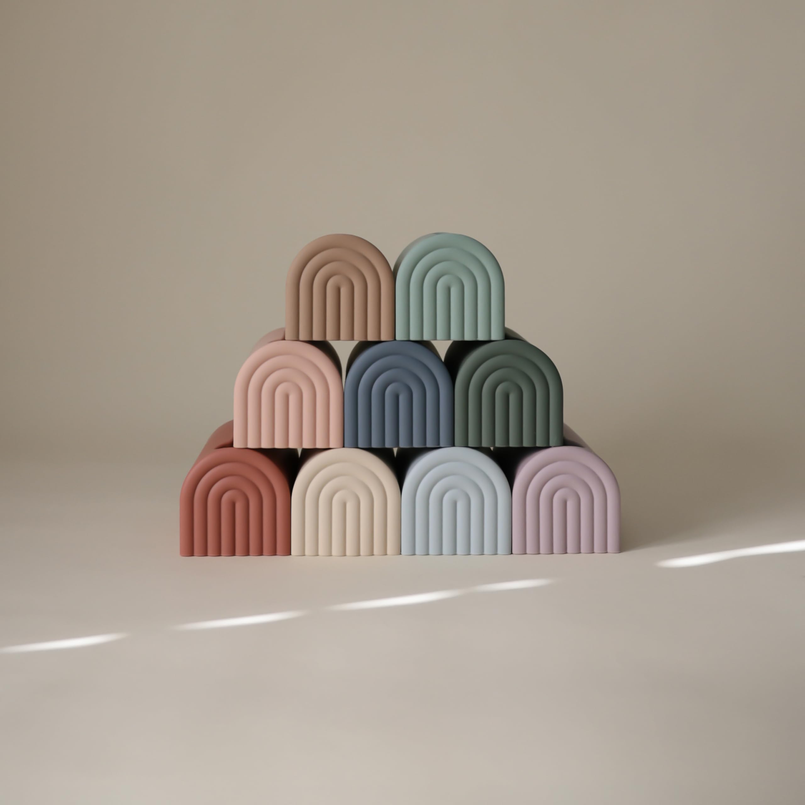 Mushie universal-fit spout cover simplifies bath setup and safety.