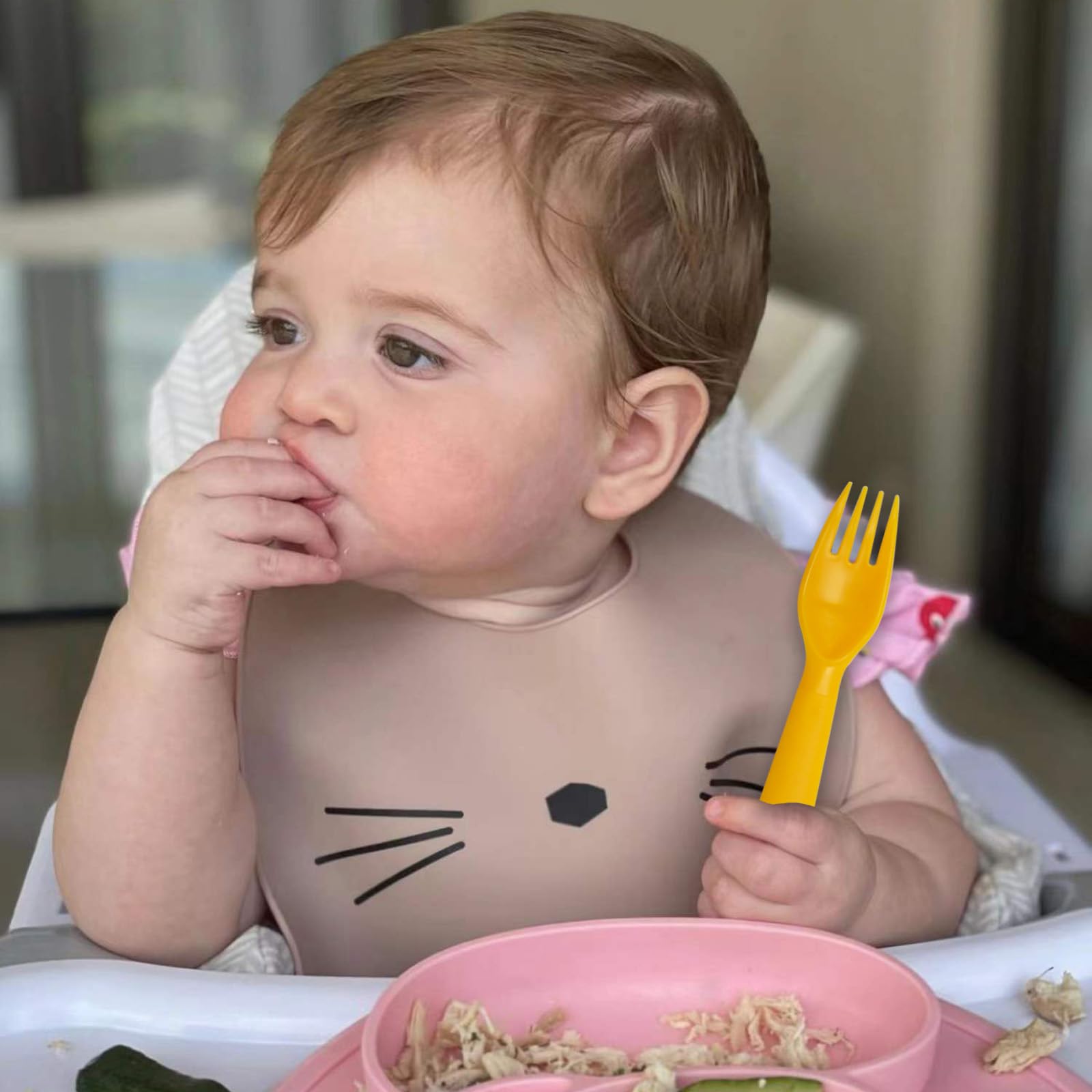 Muulaii rounded-fork-tines protect little mouths during meals.