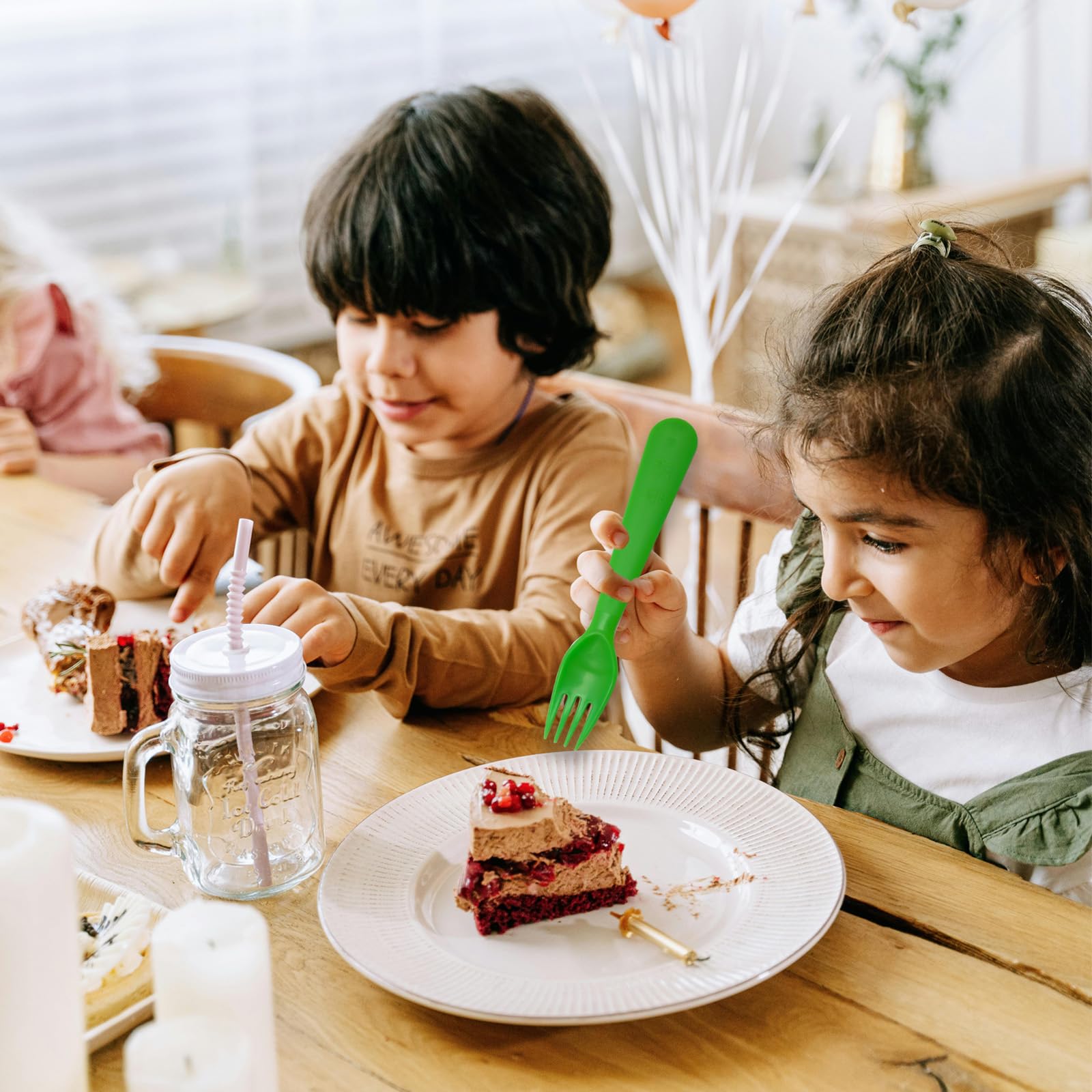 Muulaii rounded tines spoons closeup, gentle mouth friendly design for little eaters