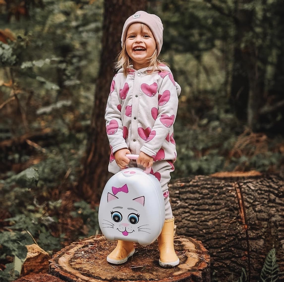 Award-winning design by Amanda Jenner featured on My Carry Potty.