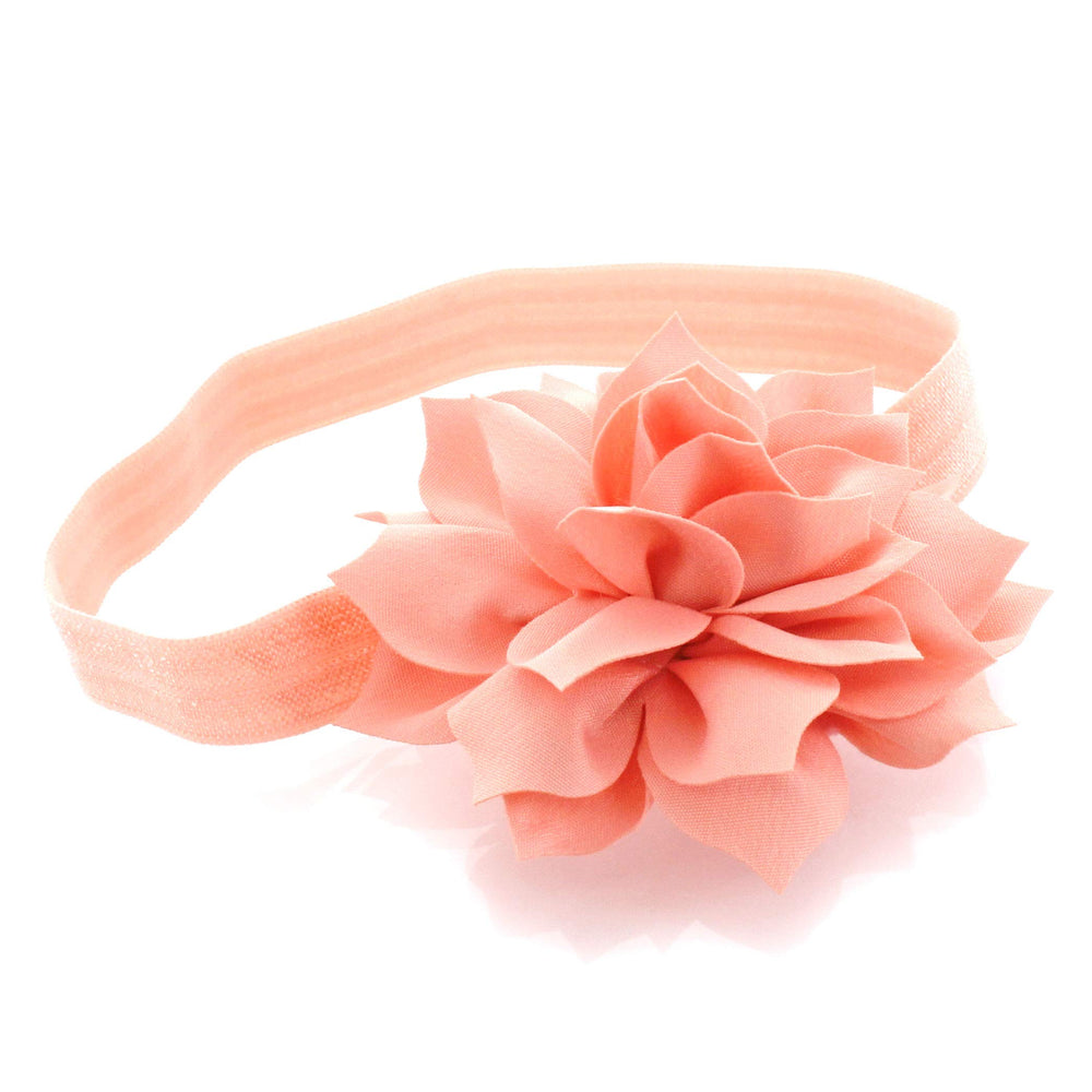 My Lello newborn headband demonstrates soft stretch and comfort