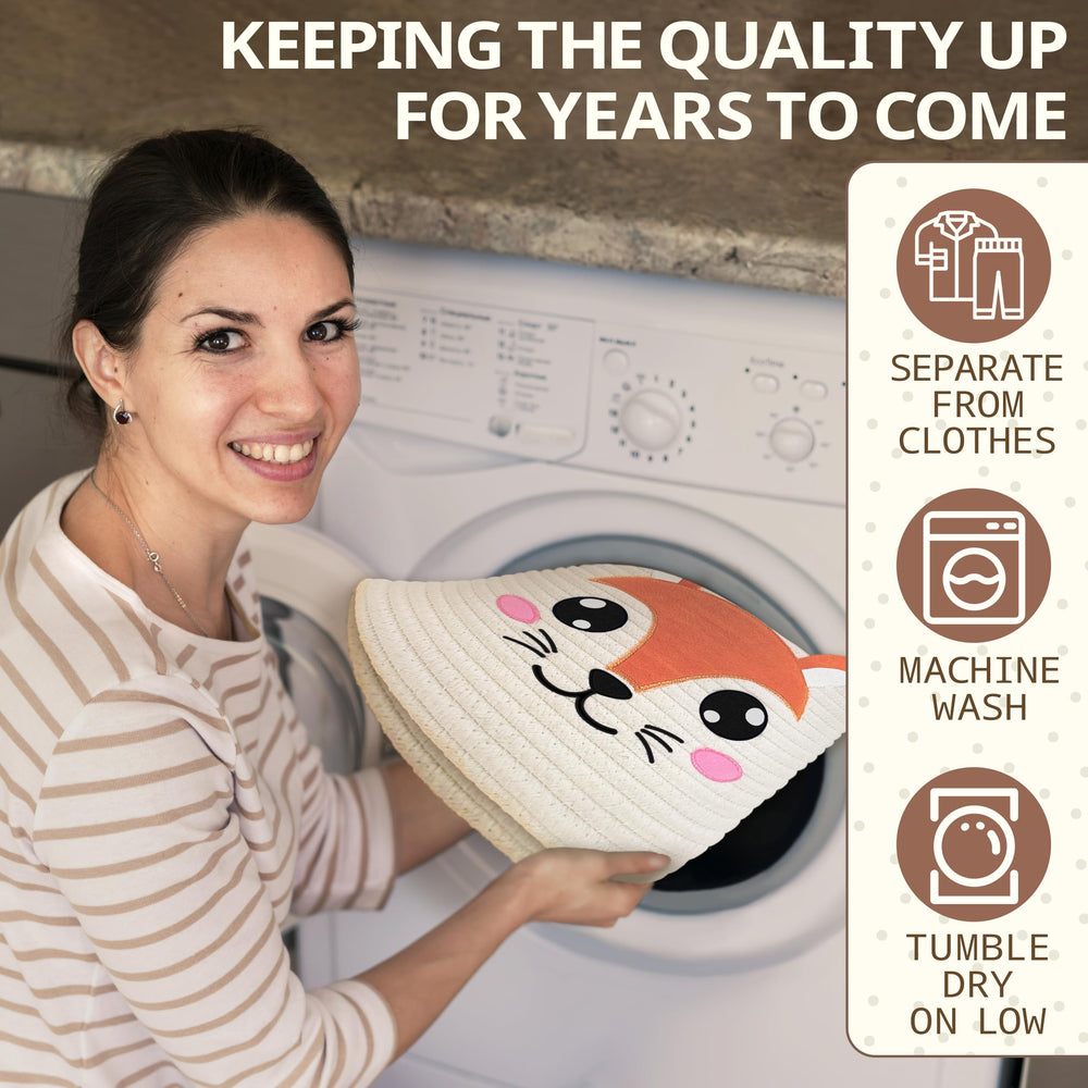 MYS HOMESTYLE Diapers, wipes, and towels organized in a durable cotton rope basket.