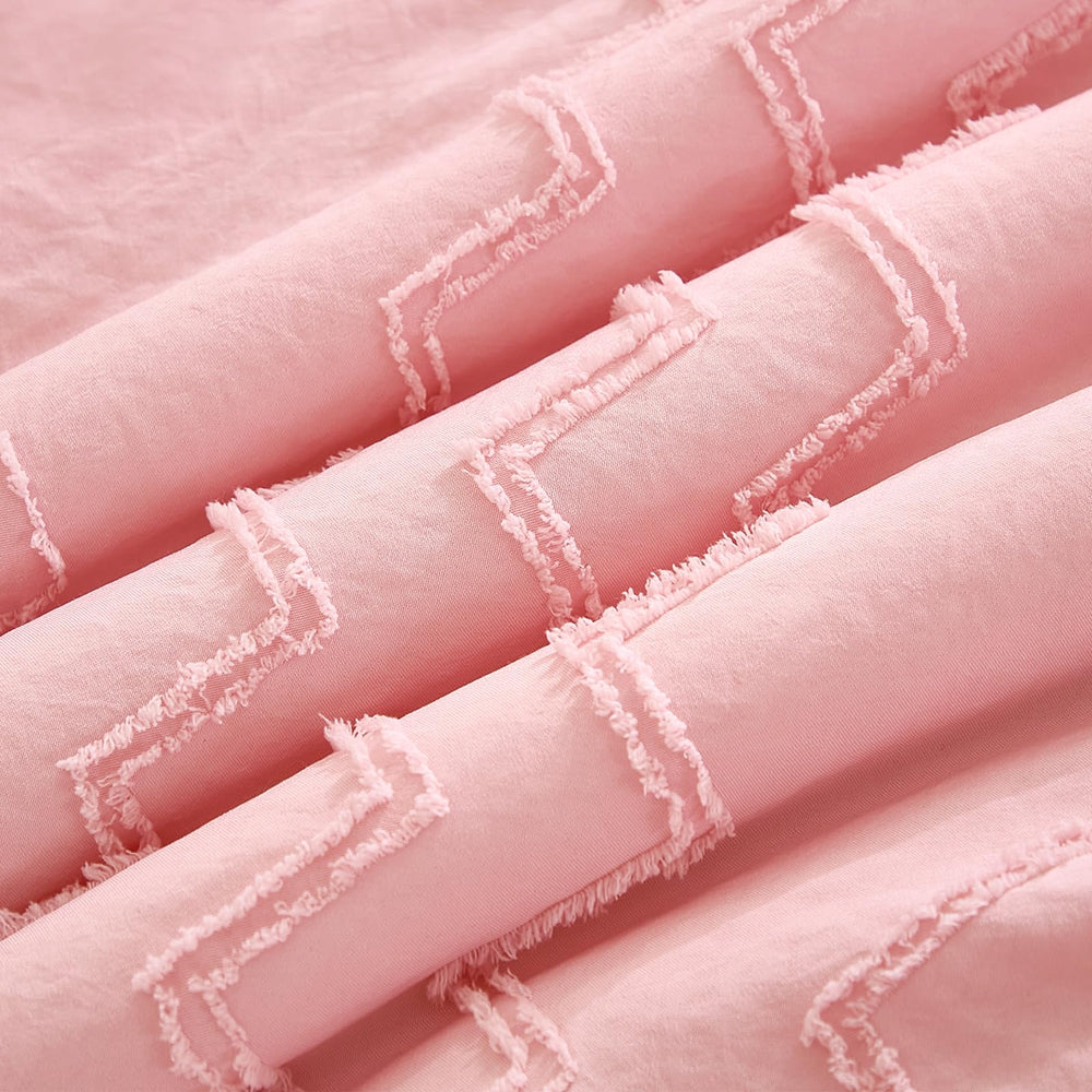 NacoMoco all-season microfiber bedding—machine washable and durable for busy parents.