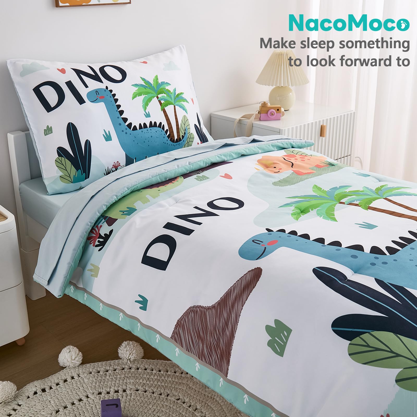 NacoMoco 4-piece set highlights durable microfiber and easy care for busy families