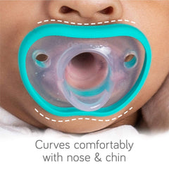 Nanobébé skin-like silicone pacifier soothes breastfeeding babies with a gentle touch.