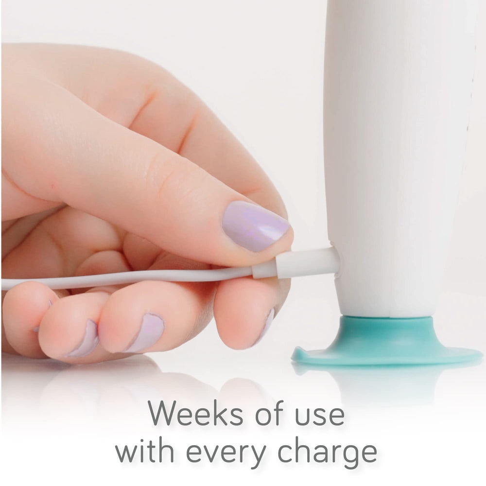 Nanobébé Electric Bottle Brush Cleaner cleans baby bottles and pump parts effectively.