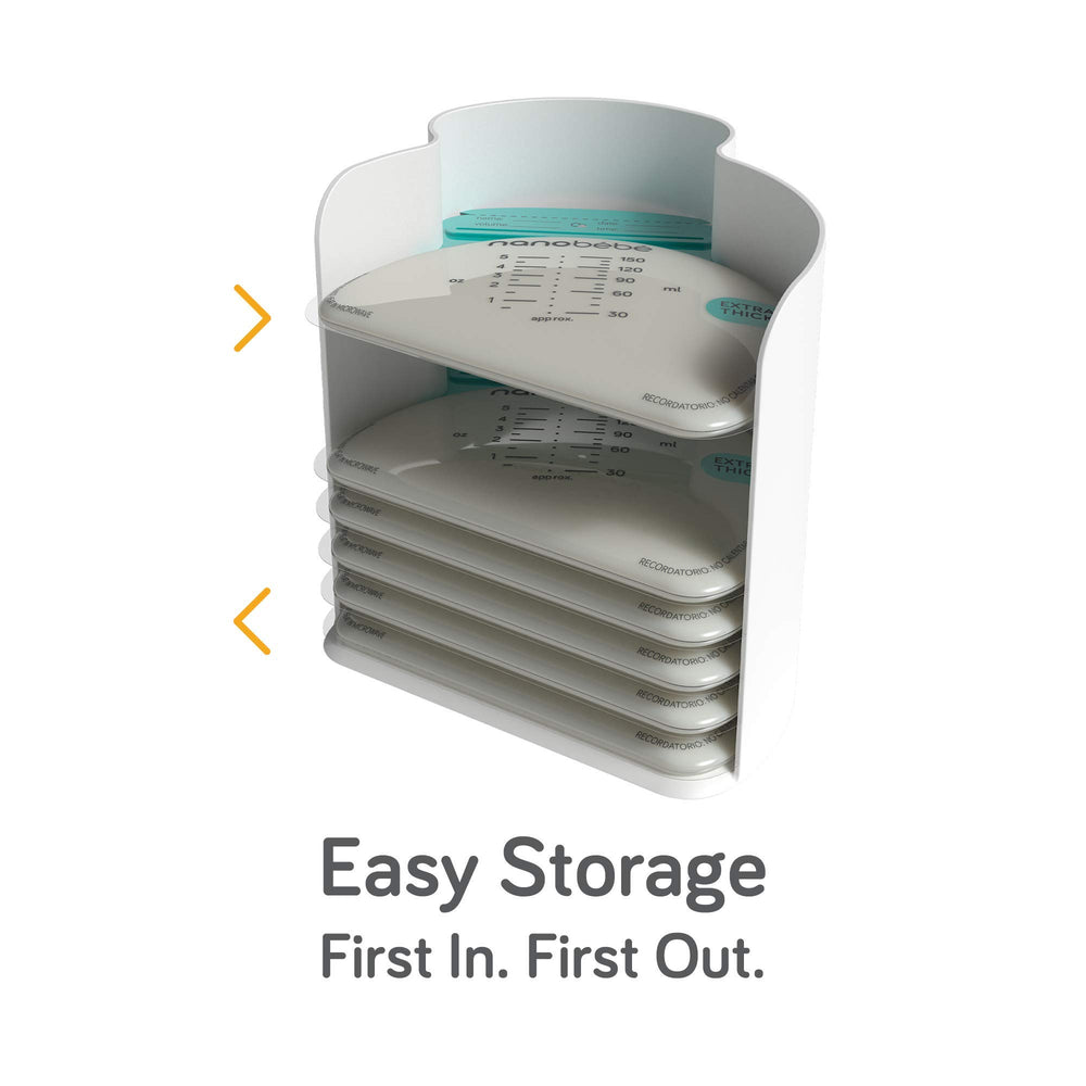 Organizer helps track pumping order and keeps bags neatly arranged.