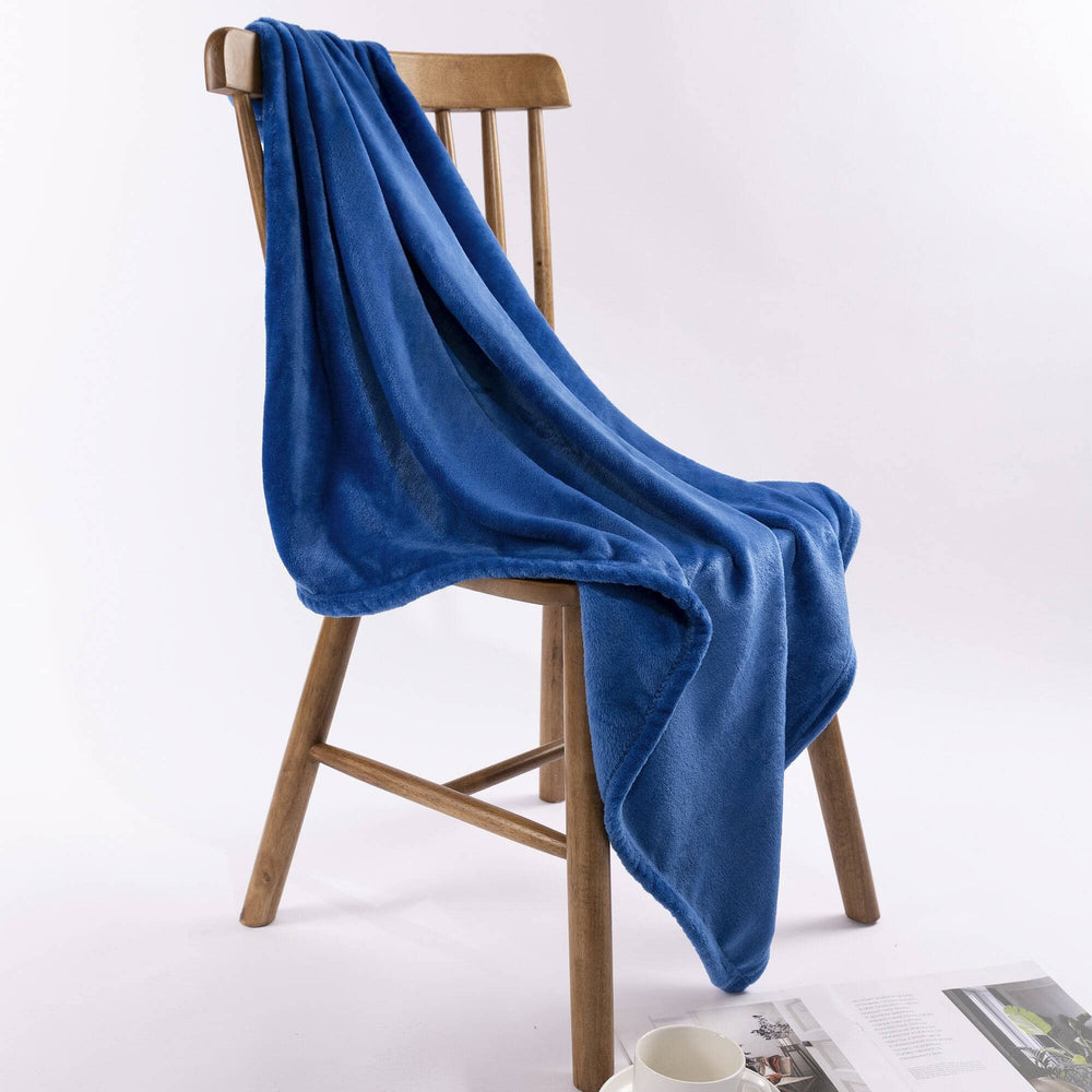 NANPIPER baby blanket with soft touch microfiber for delicate skin.