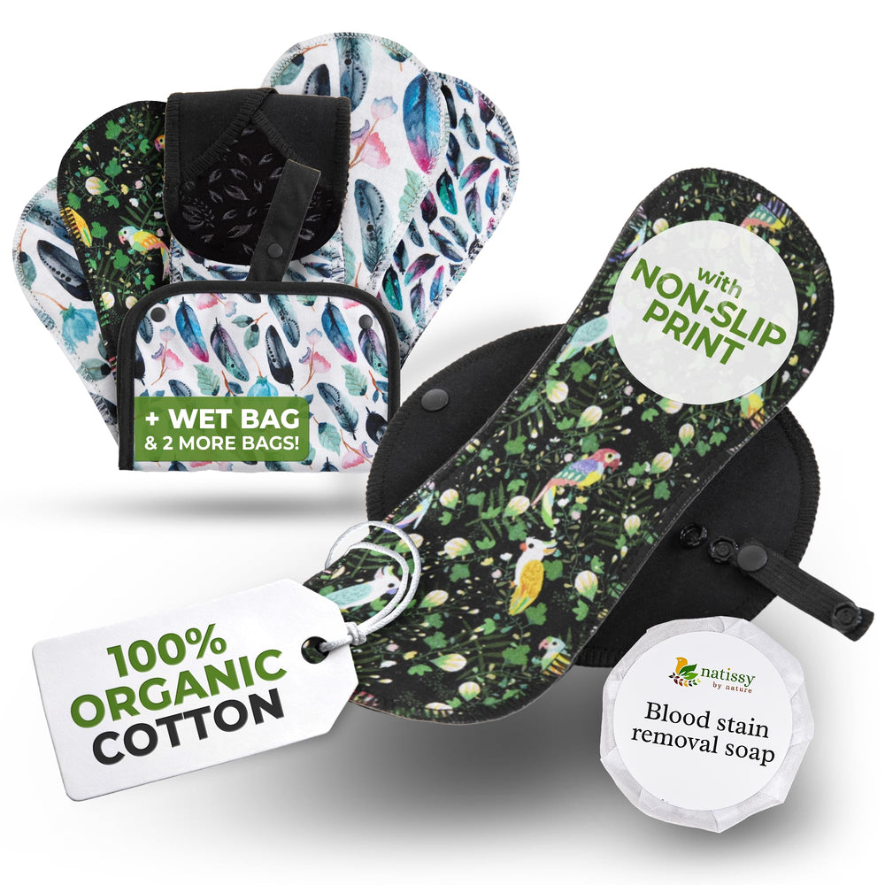 Natissy non-slip organic cotton pad with teen wings for school wear.