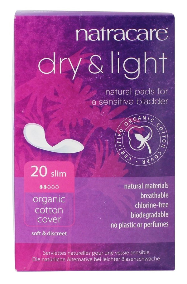 Natracare Dry & Light pad front view in a pack, offering lightweight protection for everyday wear.