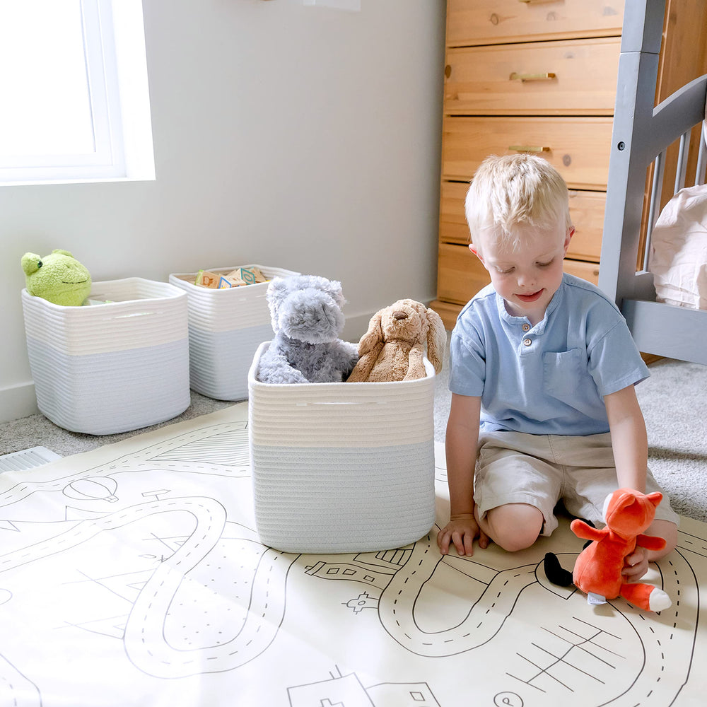 NaturalCozy hidden-handles basket with reinforcement features discreet support.