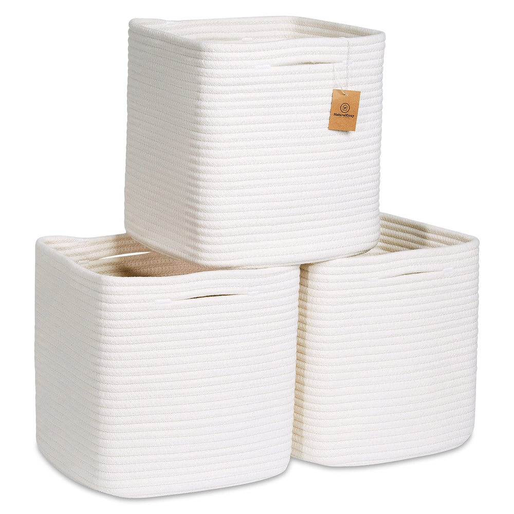 NaturalCozy 11-inch cotton rope storage cubes with folding method for quick setup.