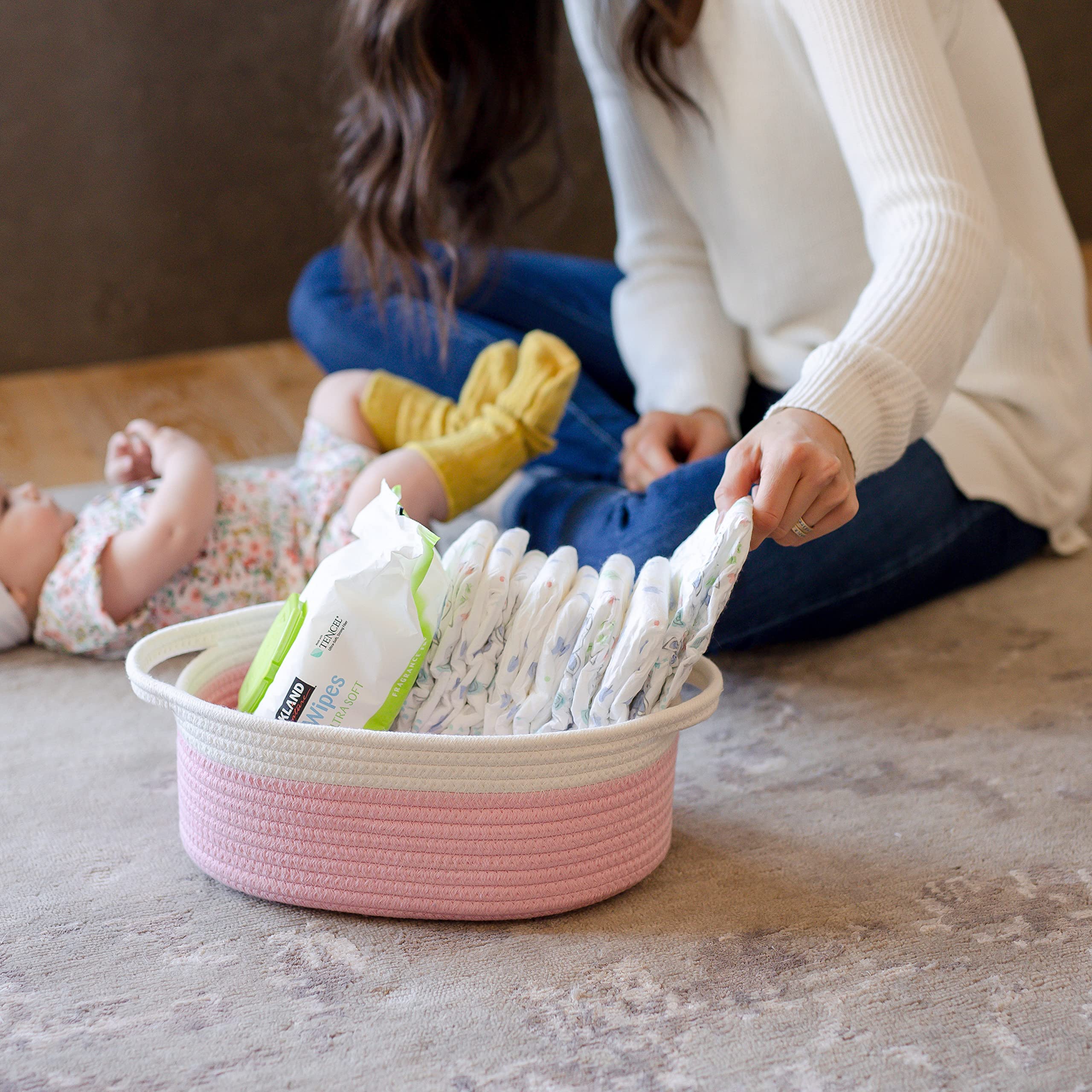 NaturalCozy small offwhite oval basket for cosmetics