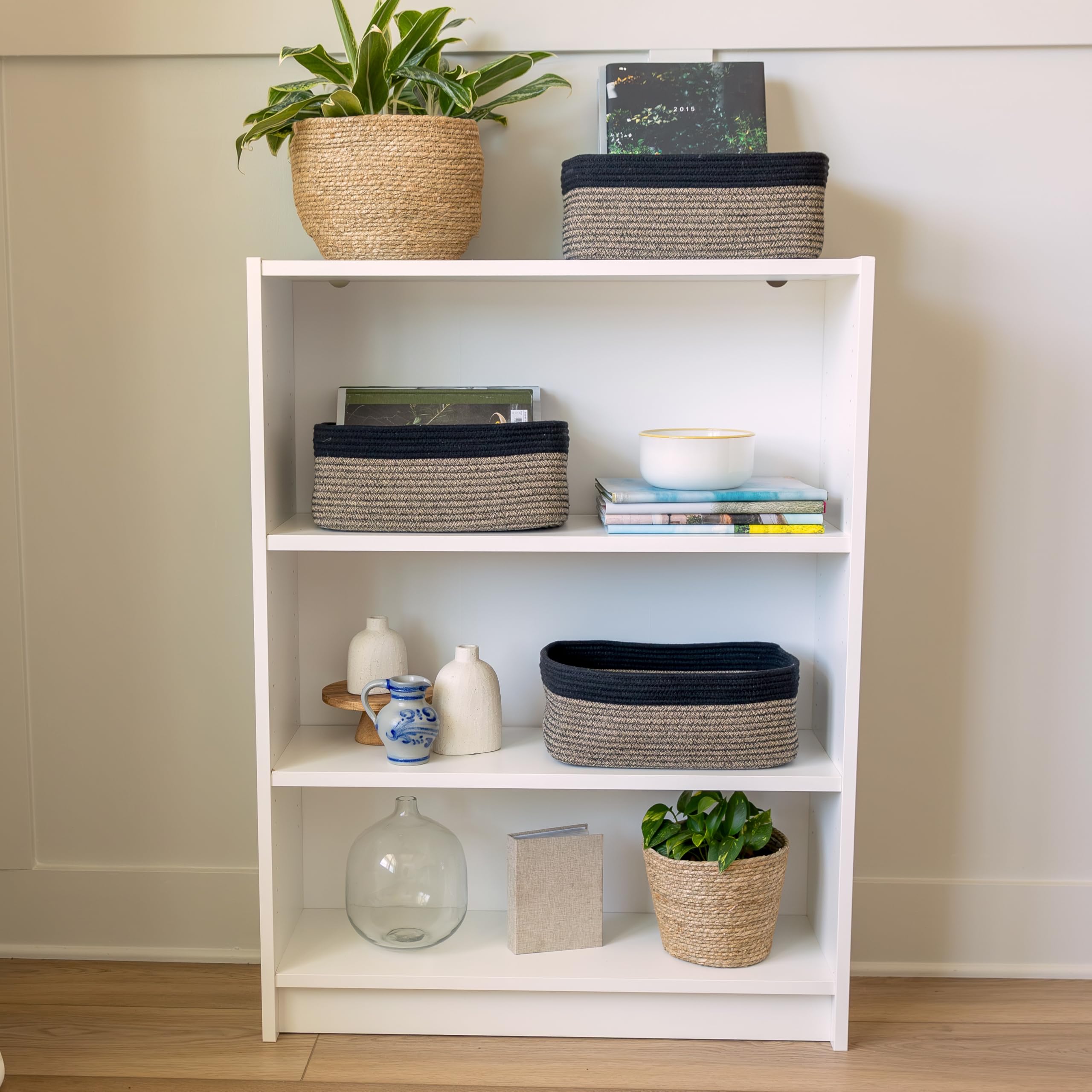 NaturalCozy gift-ready packaging makes gifting simple and stylish.