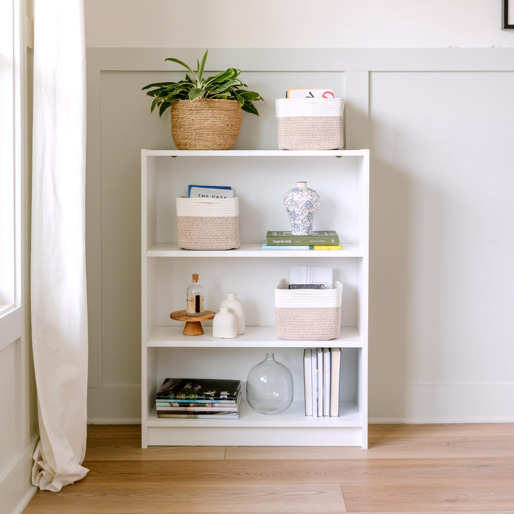NaturalCozy hidden double-stitched handles blend in while lifting easily
