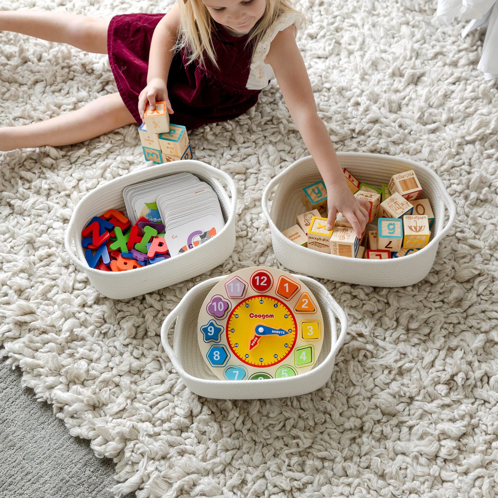 NaturalCozy small rectangle basket perfect for jewelry or keys storage.