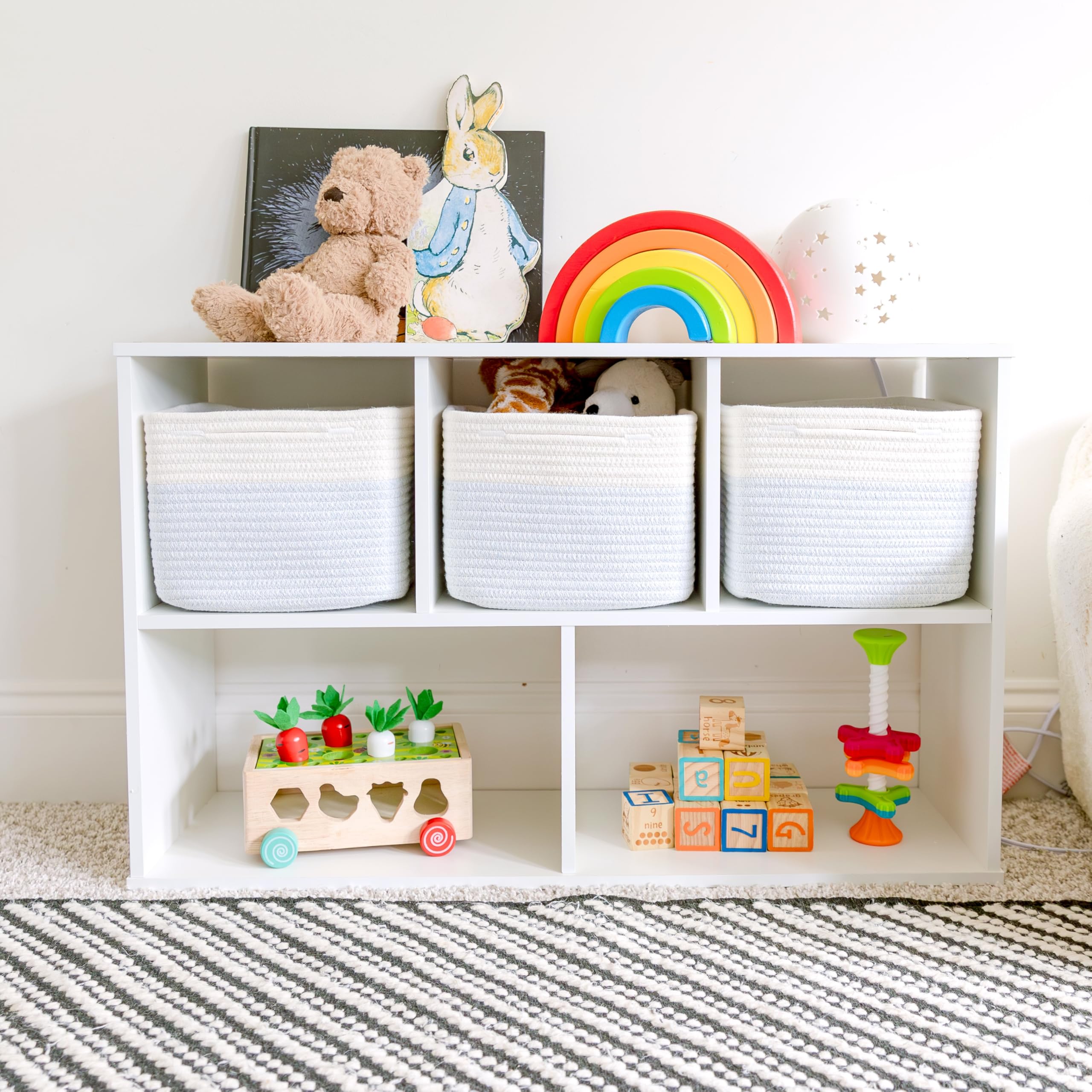 NaturalCozy storage cube with reinforced hidden handles for easy lifting.