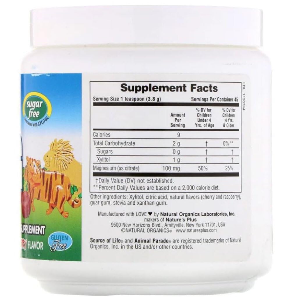 NaturesPlus MagKidz Animal Parade cherry mixing glass, ready to create a tasty, gluten-free drink for daily growth.