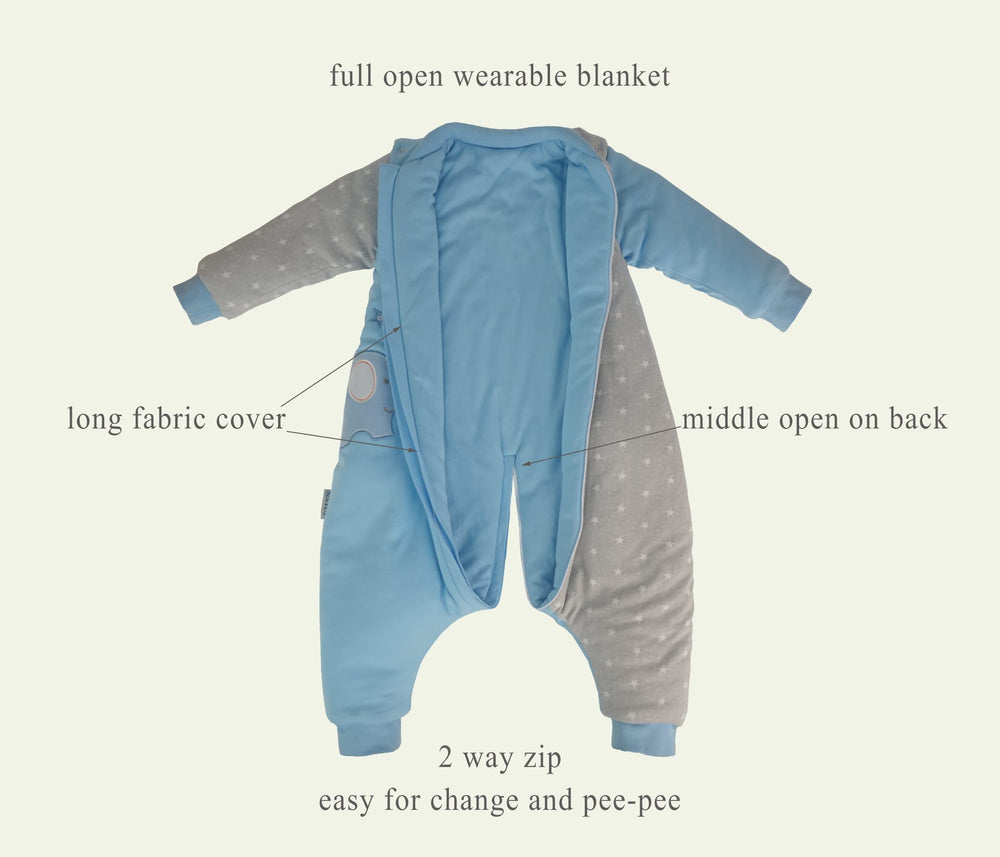 NATUZ sleepsack with leg openings for flexible movement