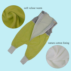 NATUZ 2-way zipper enables easy dressing and quick diaper changes.
