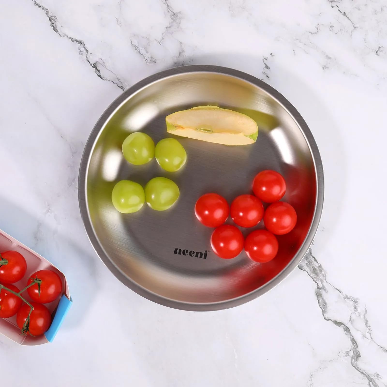 Neeni promotes independence with a sturdy, easy-to-use mealtime setup
