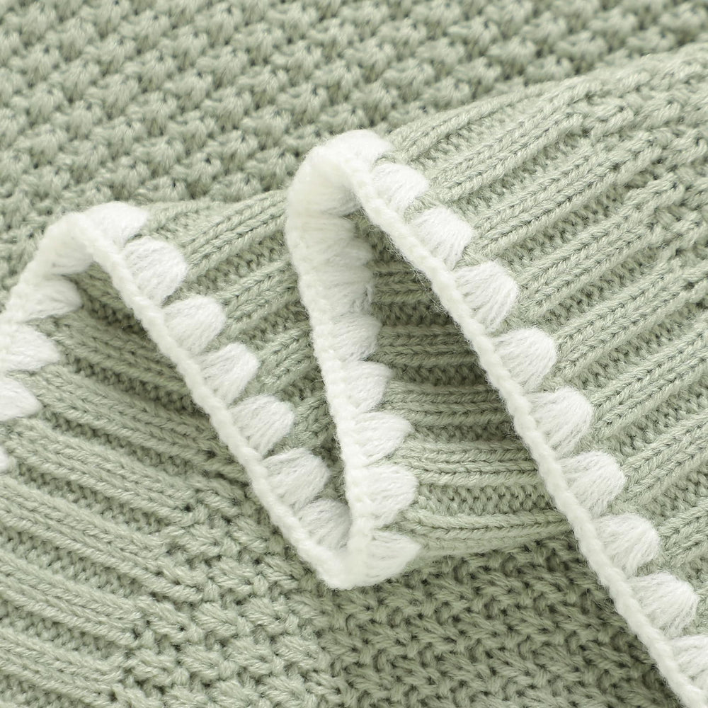 Neiwech blanket for car-seat trips offers breathable comfort during rides