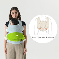 Nest Blanche M-position hip support promotes natural seating