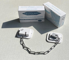 NestGuard 360-degree base rotation enables flexible positioning on any door.
