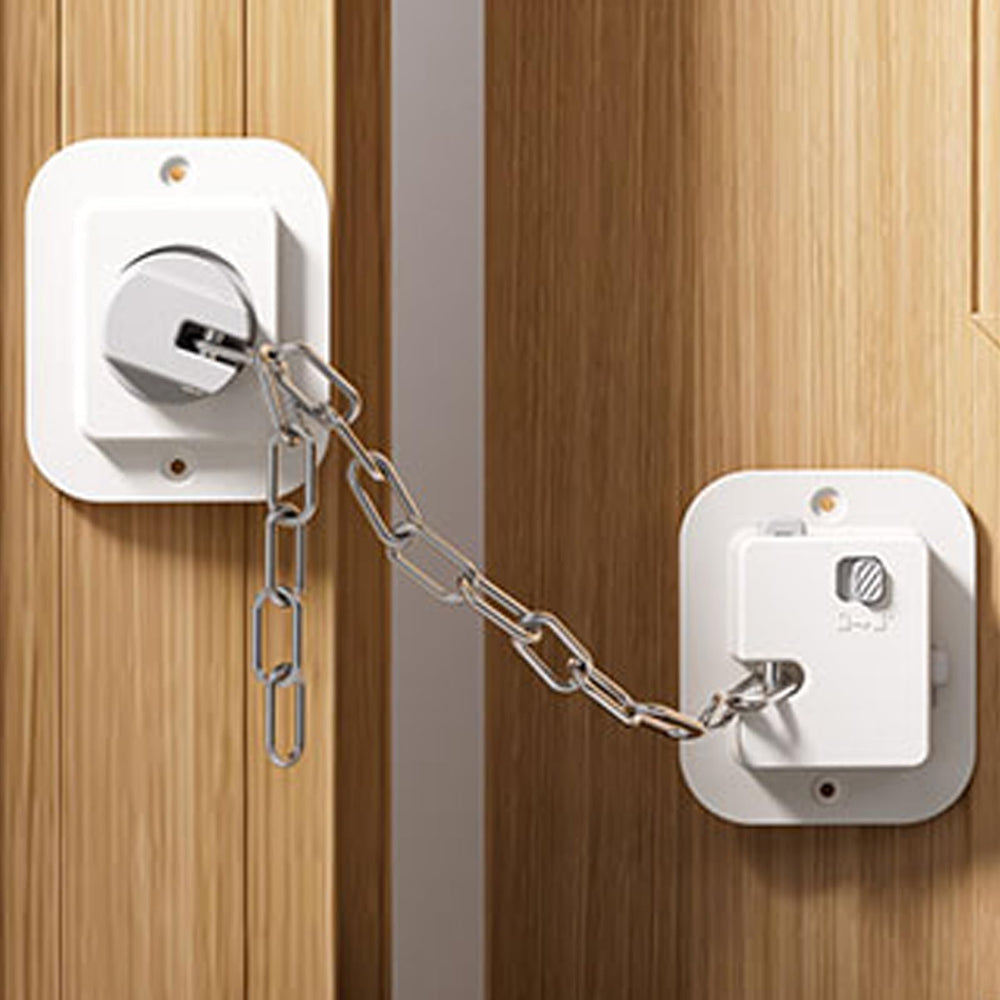 NestGuard adjustable strap door lock demonstrates secure fit for varied doors.