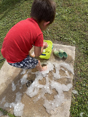 Newsorb powder transitioning to gel in a demonstration
