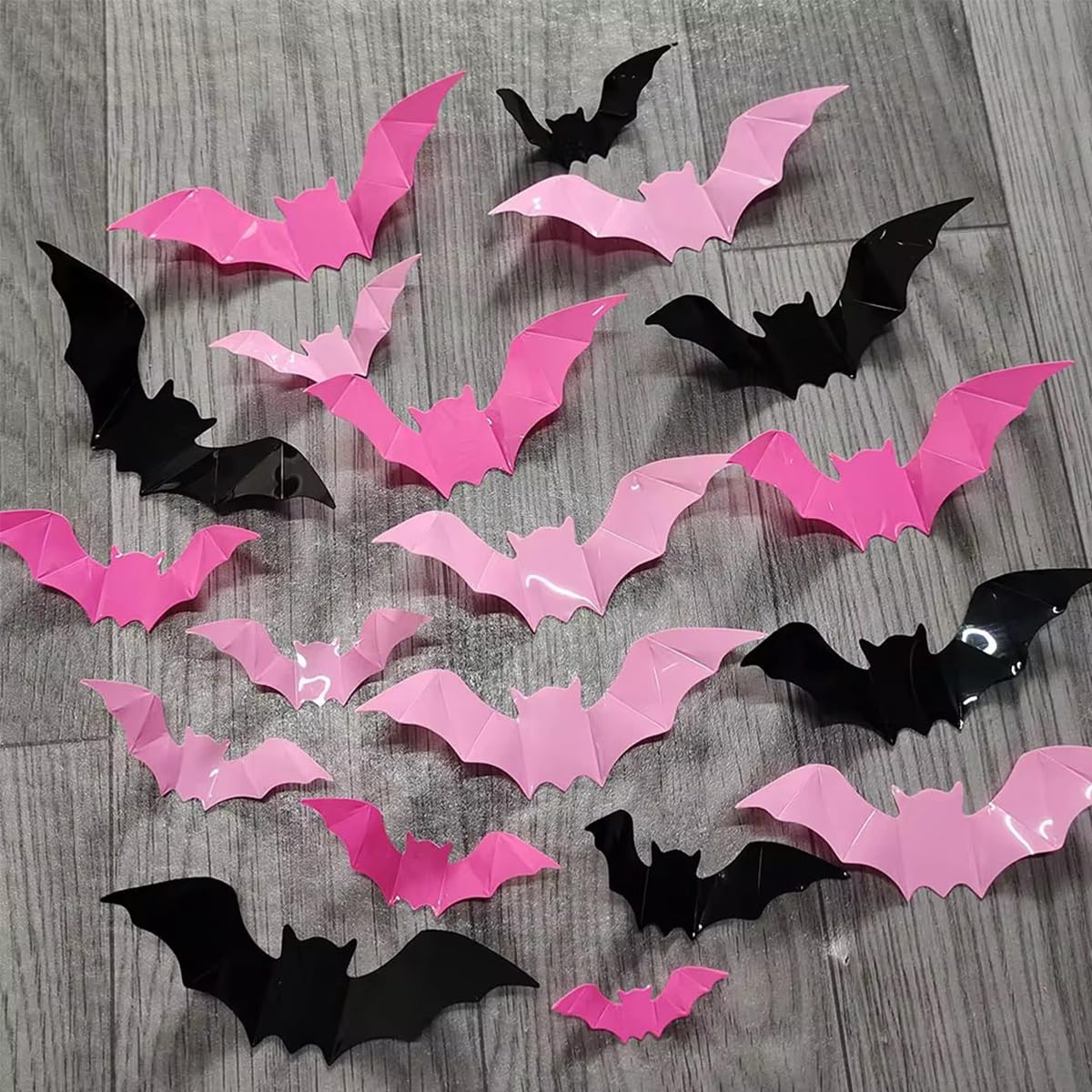 NEWSPIED 3D bat decals deliver a layered look with no mess.