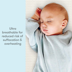 Newton Baby Essential machine-washable cover and core for easy cleanup.
