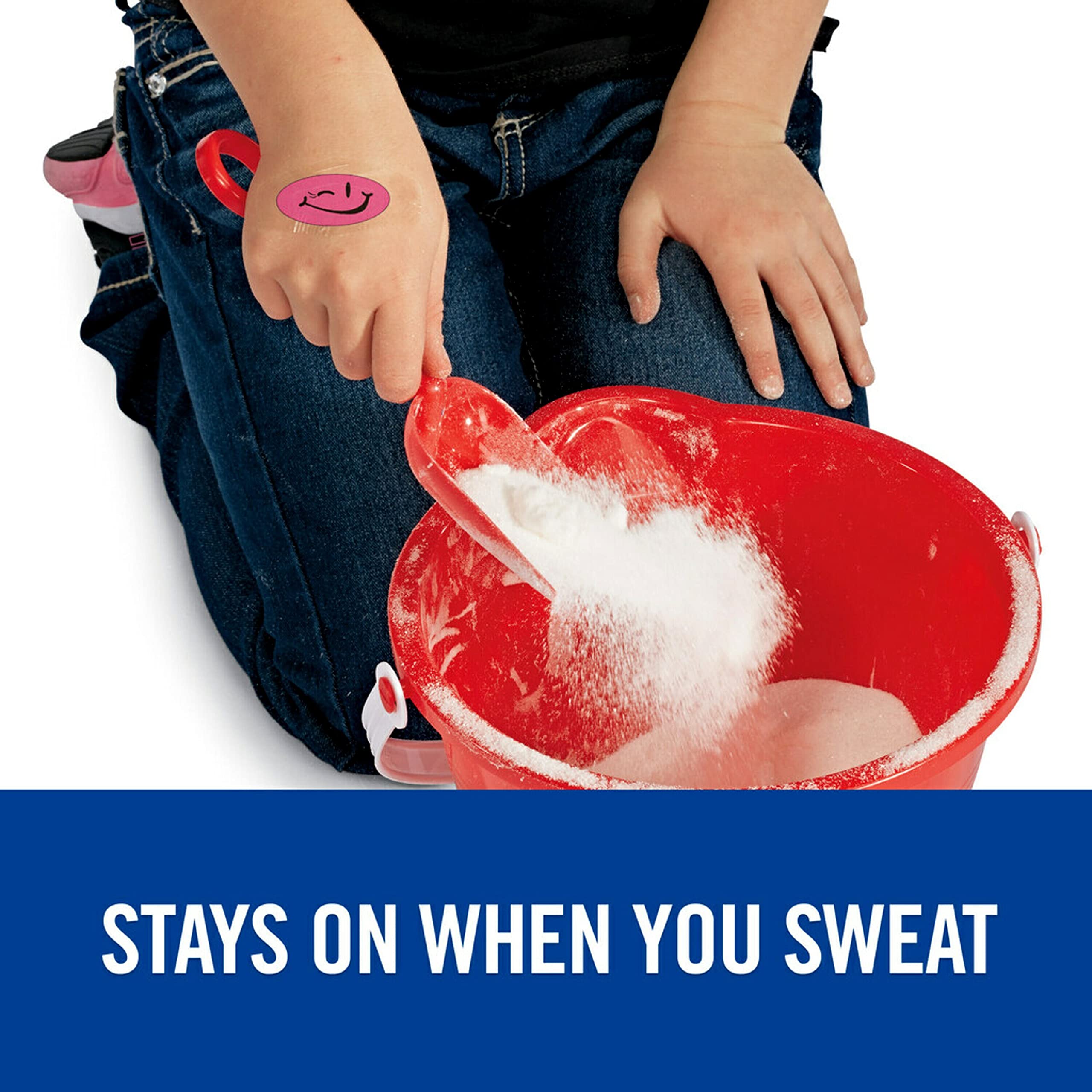 Nexcare bandages leave minimal adhesive residue for quick removal.