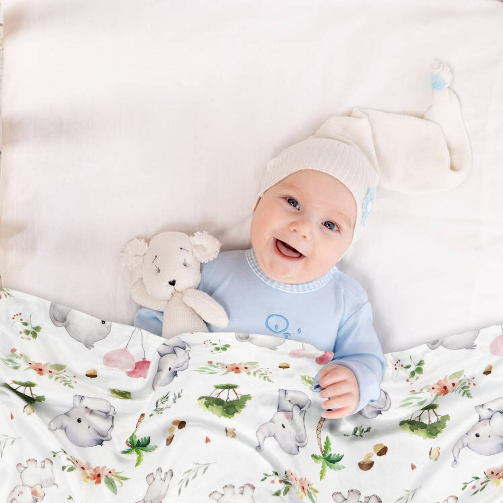 Niallant blanket is machine washable for easy care.
