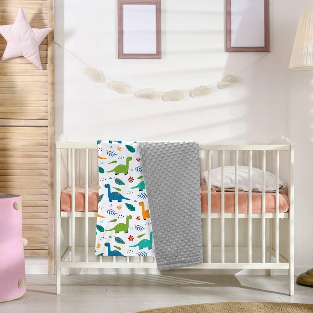 Nialnant blanket burp cloth for quick cleanups after feeding