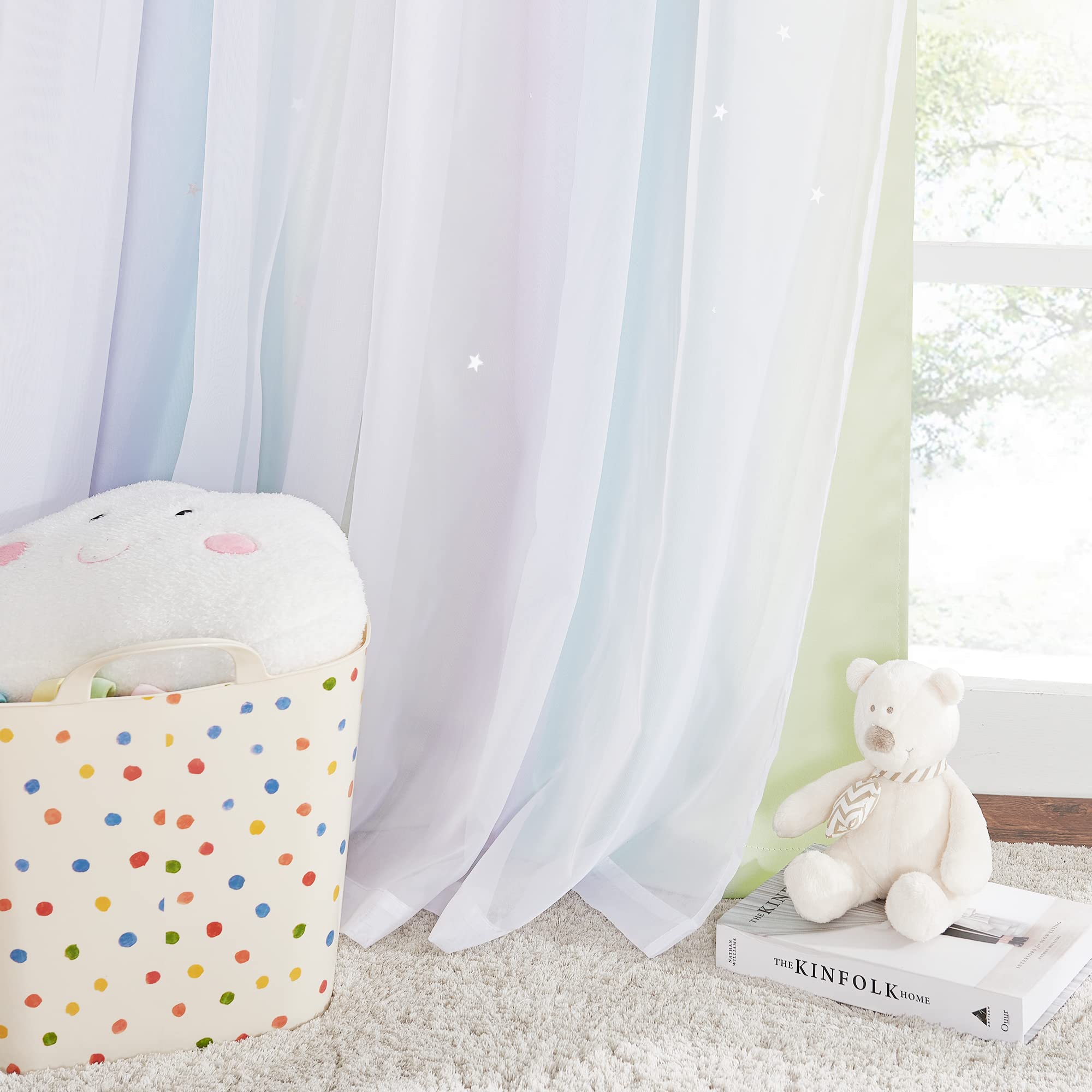NICETOWN machine-washable curtains simplify cleaning after kid-friendly adventures.