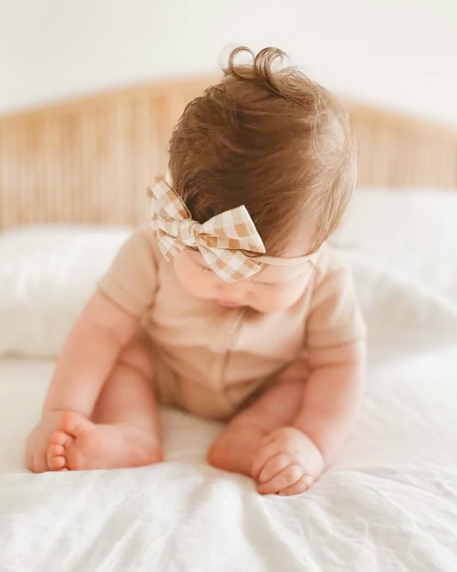 Niceye assorted bows set makes a thoughtful gift for little fashionistas.
