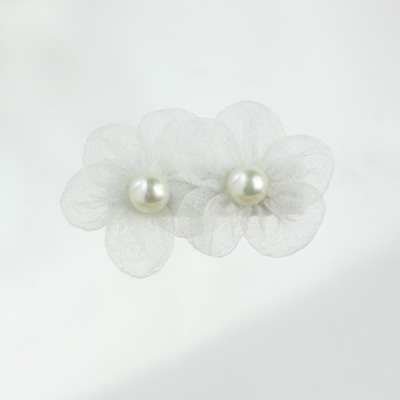 Nihao Baby small alligator clip keeps tiny hairstyles in place
