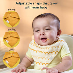 NINTARABABY Bandana Bib with adjustable snaps for growing babies.