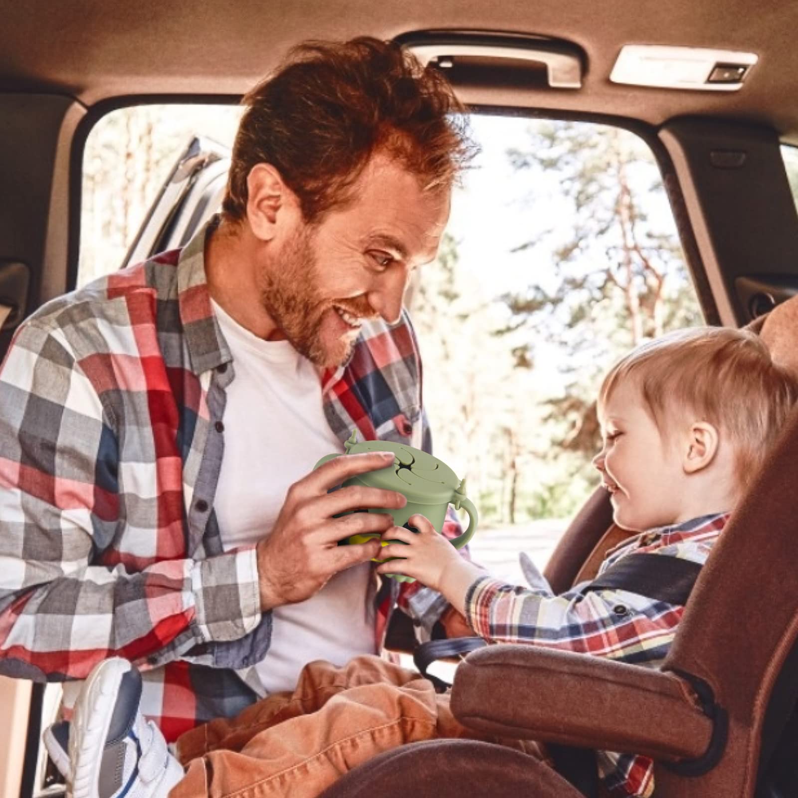 Nohlerlife oven-safe silicone cup allows versatile reheating options.
