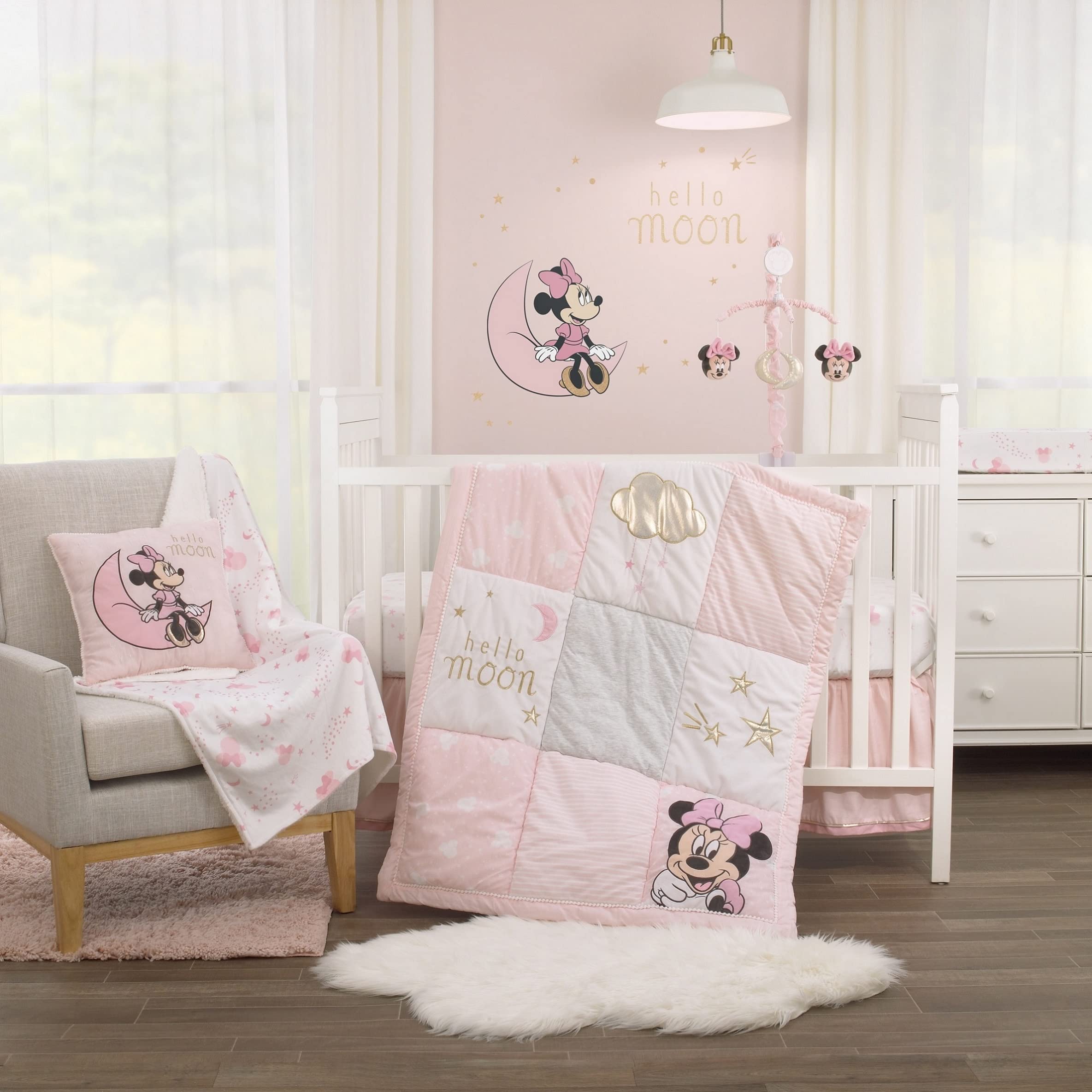 NoJo Minnie Twinkle mobile spinning encourages soothing music and sleep cues